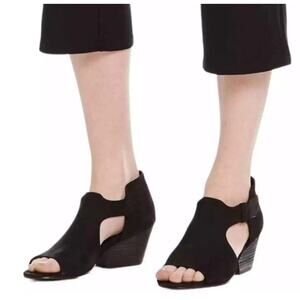 Eileen Fisher Black Iris Nubuck Leather Block Heel Cut-Out Sandal Open Toe 7.5